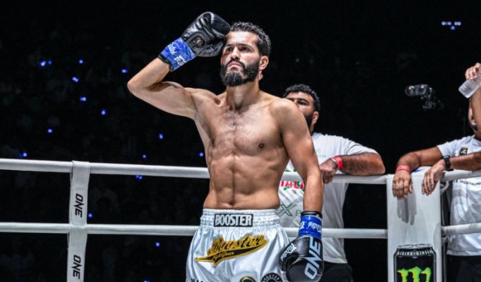 Ilias Ennahachi onverslaanbaar in ONE Championship