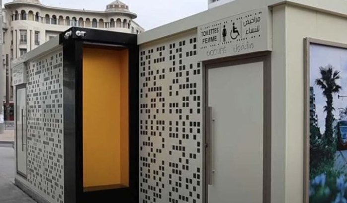 Reclame om toiletten in Casablanca te financieren 