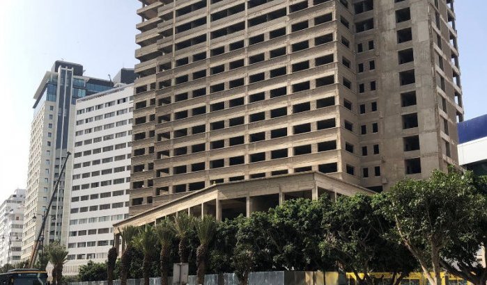 Verwaarloosd Marhaba hotel in Casablanca gesloopt 