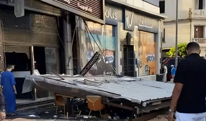 Terras restaurant Casablanca ingestort, elf gewonden (video)