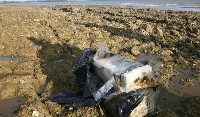 Grote hoeveelheid cocaïne aangespoeld op strand Agadir 