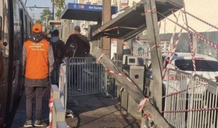 Vrachtwagen ramt tramhalte in Casablanca, meerdere doden