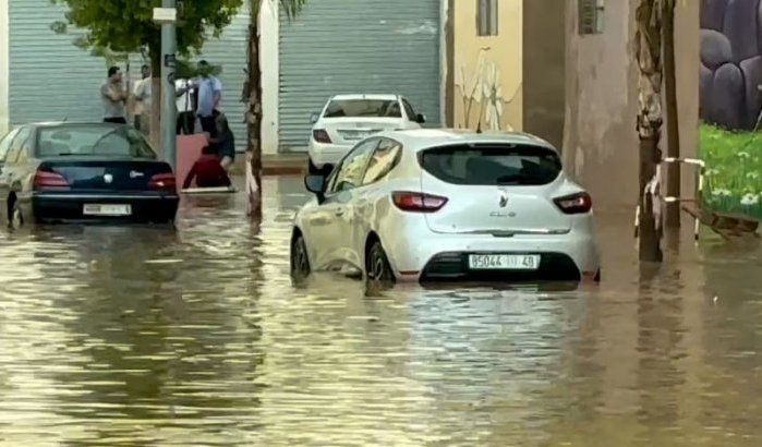 Oujda overstroomd na zware regenval (video)