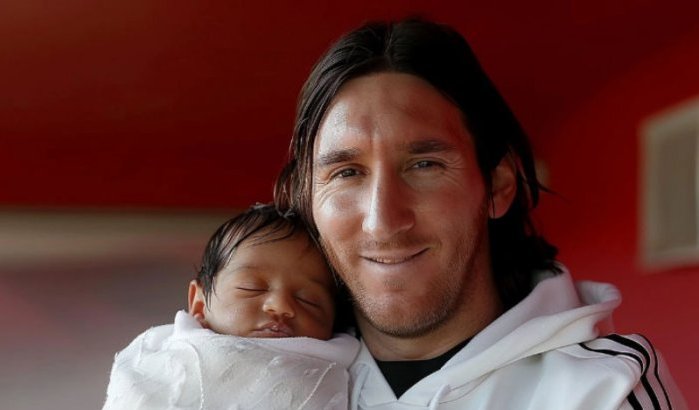 Oude foto's van Messi met baby Lamine Yamal opgedoken