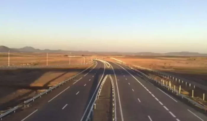 Marokko bouwt nieuwe snelweg tussen Fez en Marrakech via Khenifra