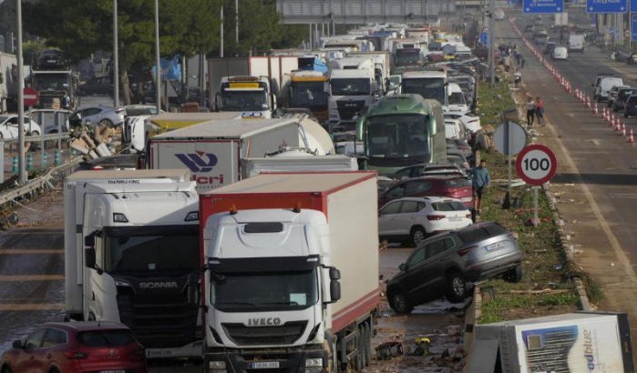 Marokkaanse vrachtwagenchauffeurs getroffen door overstromingen in Spanje