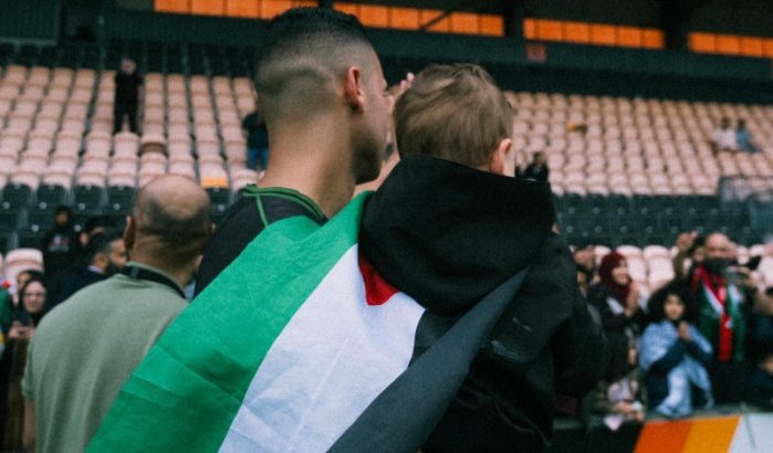 Anwar El Ghazi bespot ex-club en doneert half miljoen aan Gaza