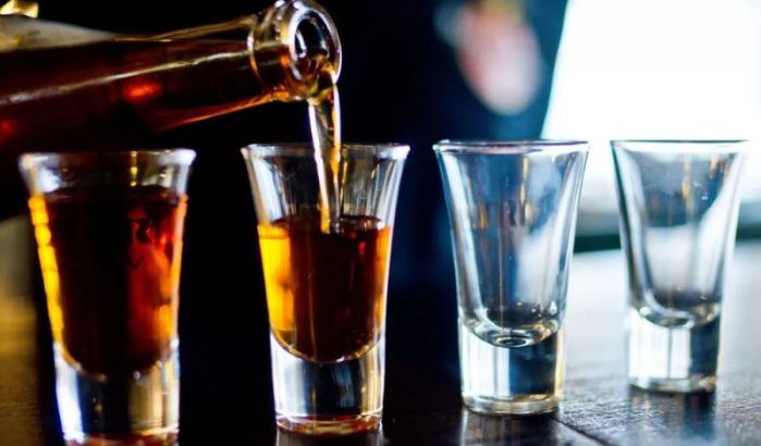 Tien doden door versneden alcohol in Kenitra