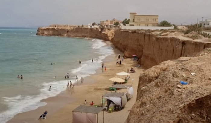 Autoriteiten verbieden zwemmen op strand in Nador