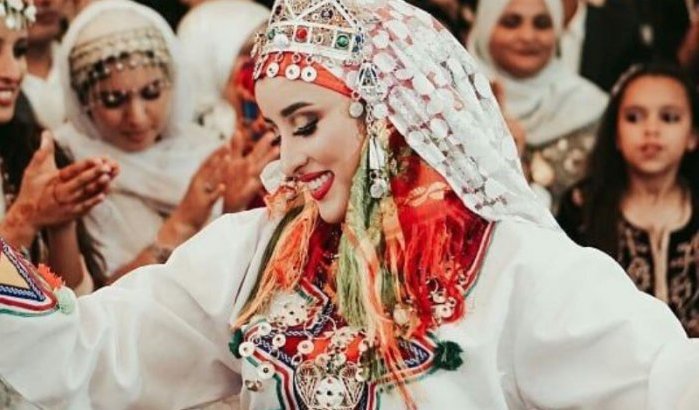 Honderd koppels in Marrakech vieren gezamenlijke bruiloft