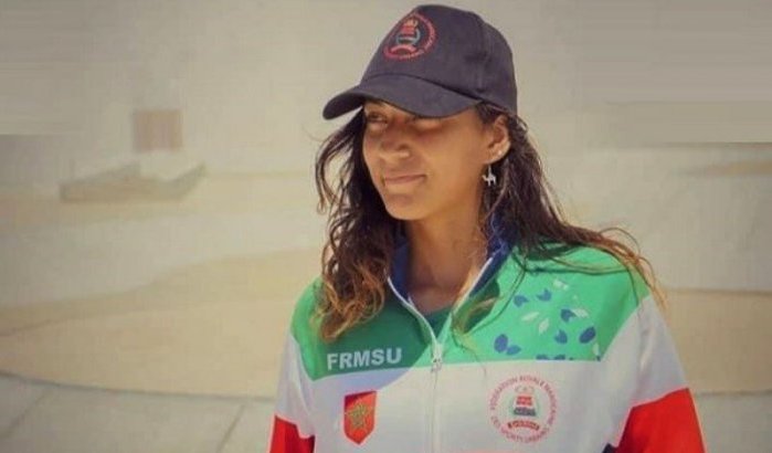 Marokkaanse Aya Asaqas gaat skateboarden op Olympische Spelen
