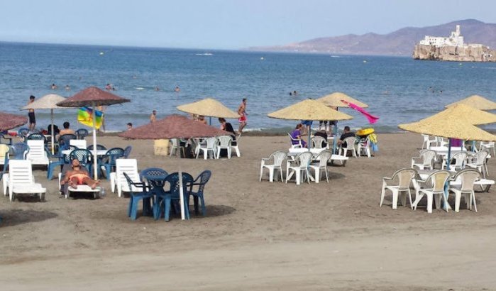 Overlast terug op stranden Al Hoceima