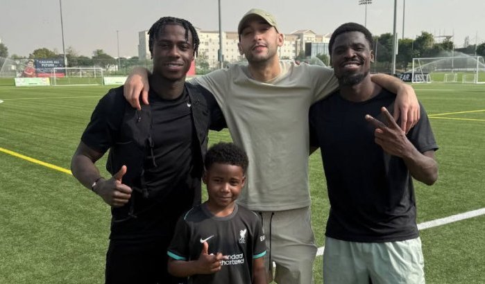 Hakim Ziyech bezoekt Quincy Promes in Dubai (video)