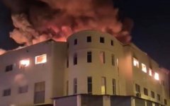 Grote brand verwoest textielfabriek in Tanger (video)