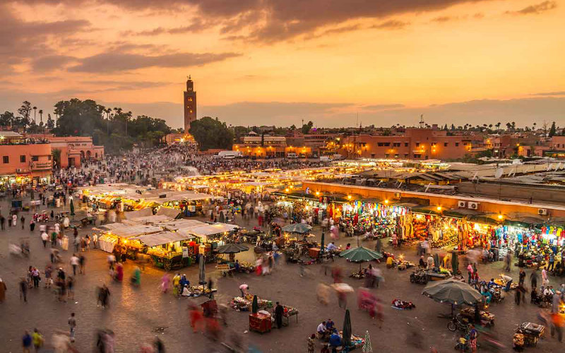 Celebs massaal naar Marrakech voor eindejaarsfeesten